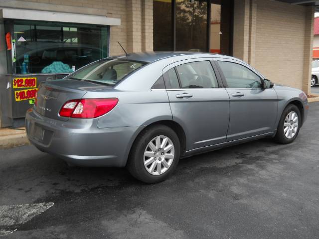 2008 Chrysler Sebring Elk Conversion Van