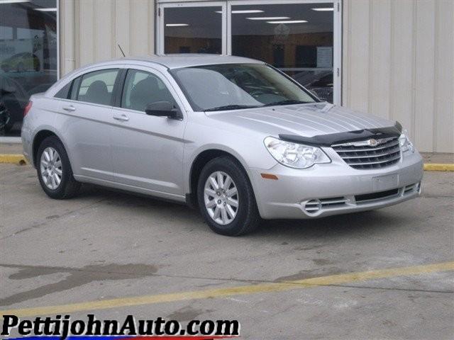 2008 Chrysler Sebring Elk Conversion Van