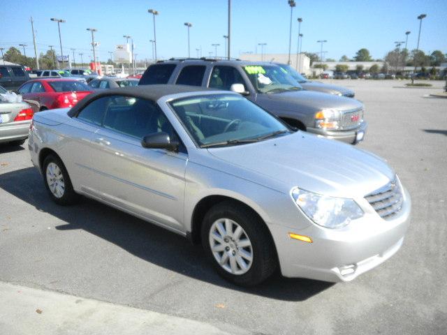 2008 Chrysler Sebring Elk Conversion Van