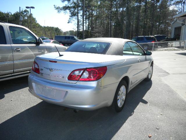 2008 Chrysler Sebring Elk Conversion Van