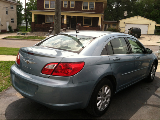 2009 Chrysler Sebring AWD 4x4 SUV