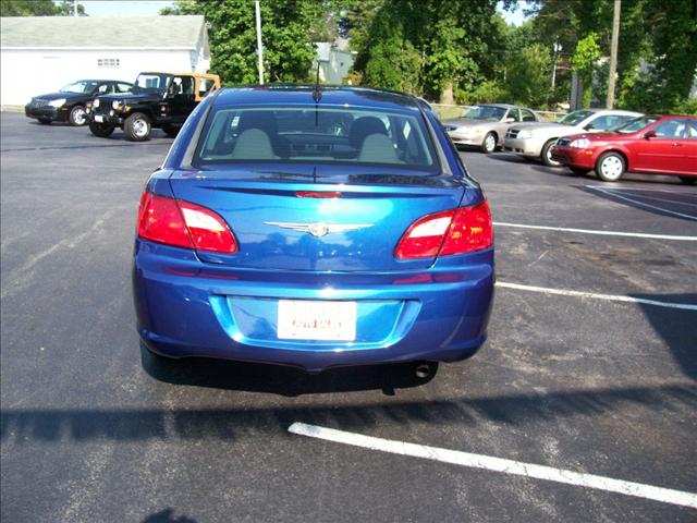 2009 Chrysler Sebring Elk Conversion Van