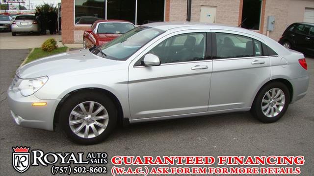 2010 Chrysler Sebring SLT 25