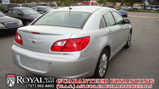 2010 Chrysler Sebring SLT 25