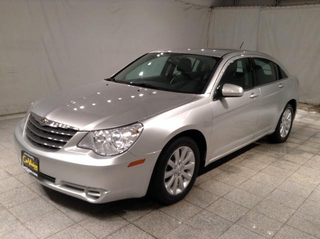 2010 Chrysler Sebring 4dr Quad Cab 131 WB 4WD Sport