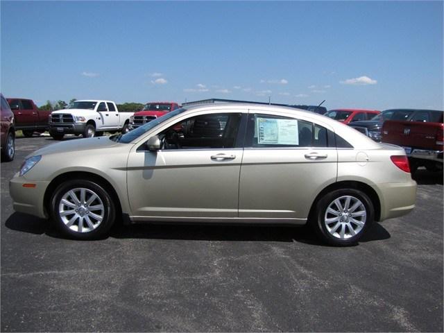 2010 Chrysler Sebring SLT 25