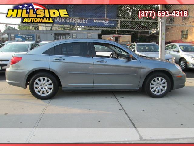 2010 Chrysler Sebring 4dr Sdn Auto