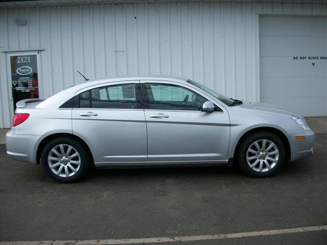 2010 Chrysler Sebring SLT 25