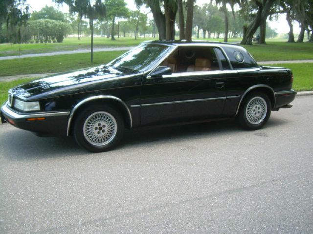 1990 Chrysler TC by Maserati Unknown