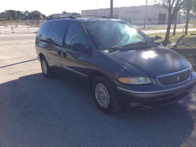 1997 Chrysler Town and Country Elk Conversion Van