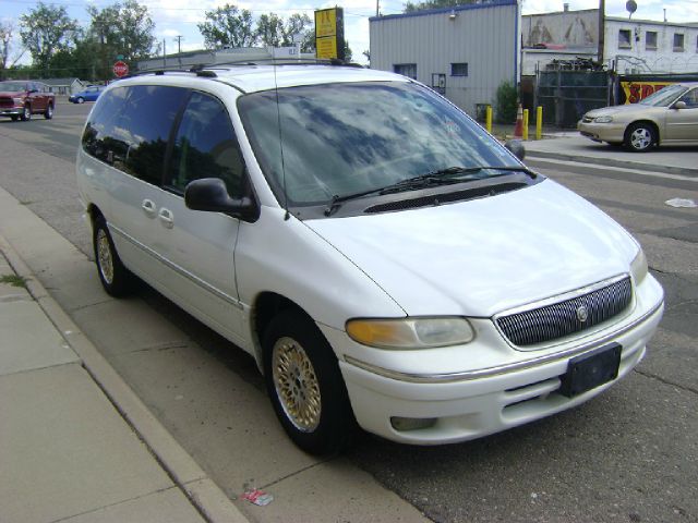 1997 Chrysler Town and Country S Sedan Under FULL Factory Warranty