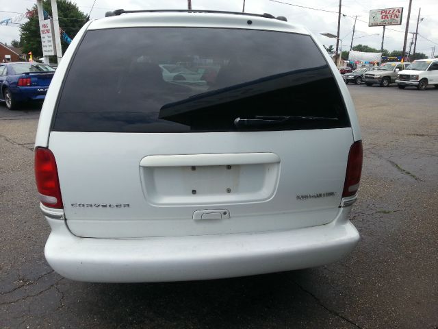 1997 Chrysler Town and Country S Sedan Under FULL Factory Warranty