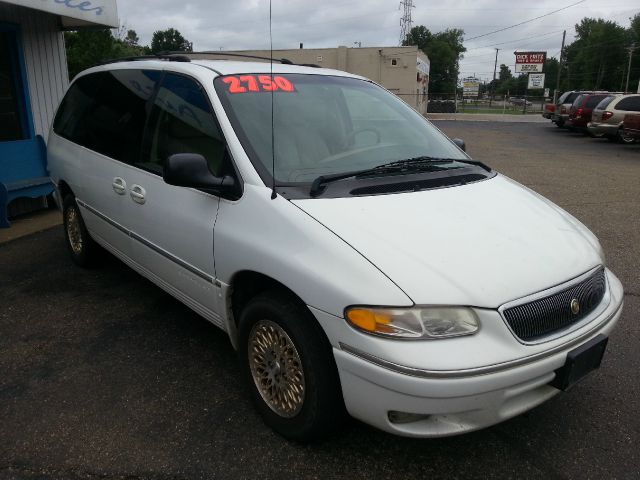 1997 Chrysler Town and Country S Sedan Under FULL Factory Warranty