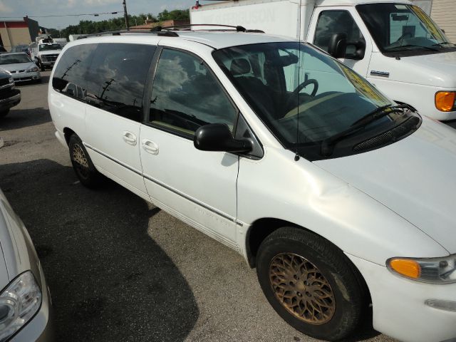 1998 Chrysler Town and Country S Sedan Under FULL Factory Warranty