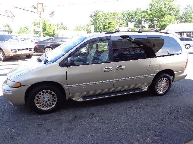 1998 Chrysler Town and Country S Sedan Under FULL Factory Warranty