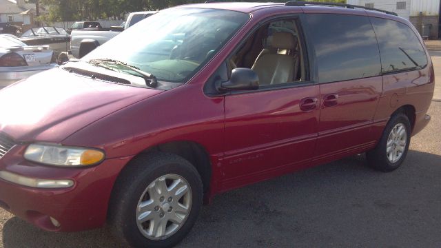 1999 Chrysler Town and Country H6 L.L. Bean