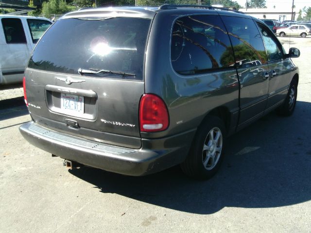 1999 Chrysler Town and Country 3.0 Avant Quattro