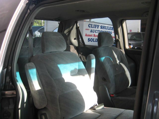 2000 Chrysler Town and Country Elk Conversion Van