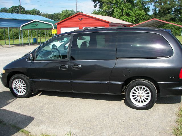 2000 Chrysler Town and Country Elk Conversion Van