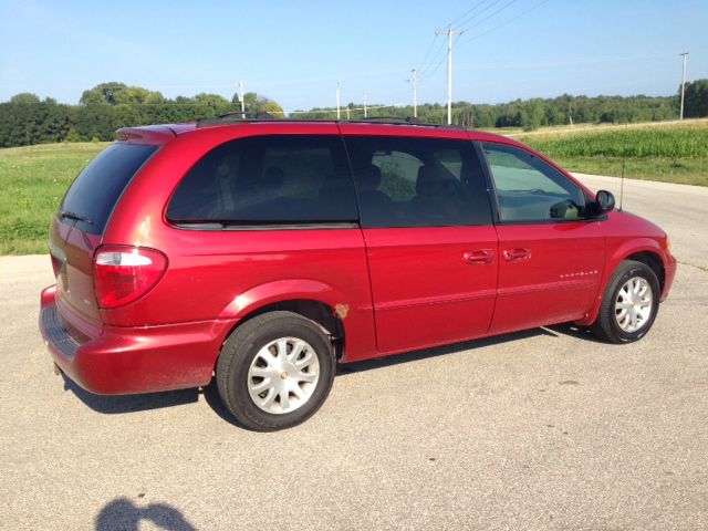 2001 Chrysler Town and Country Open-top