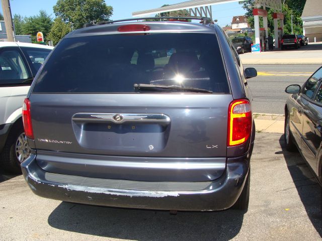 2001 Chrysler Town and Country Elk Conversion Van