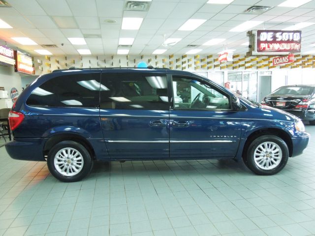 2001 Chrysler Town and Country UP S 5DR AWD