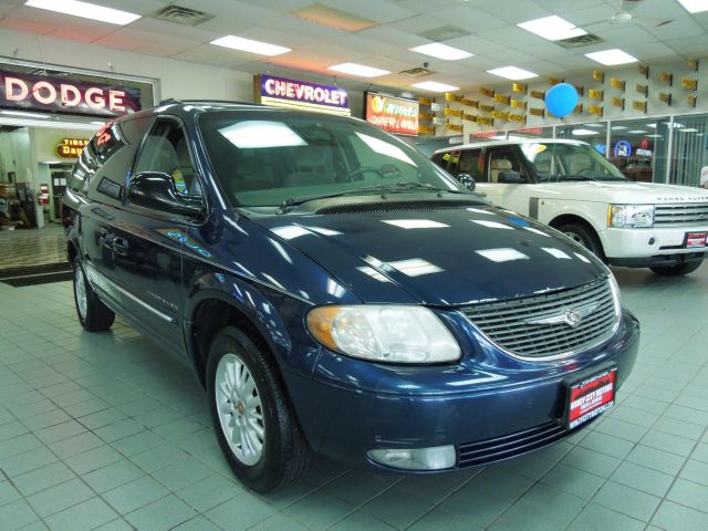 2001 Chrysler Town and Country UP S 5DR AWD