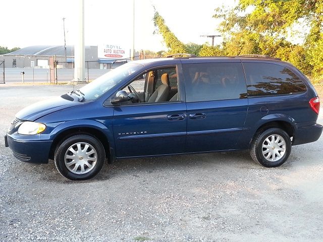 2001 Chrysler Town and Country Open-top