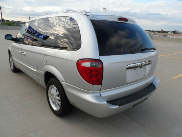 2002 Chrysler Town and Country 3.0 Avant Quattro