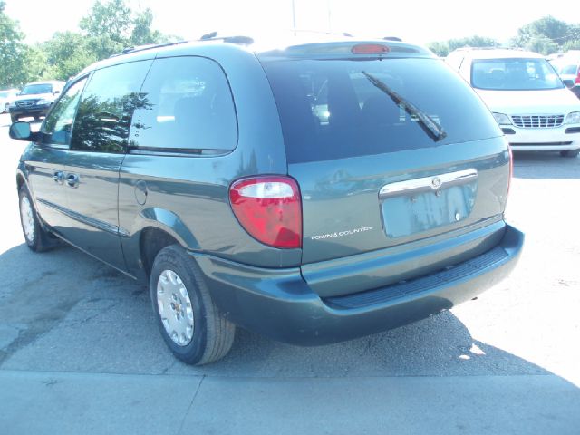 2002 Chrysler Town and Country Elk Conversion Van