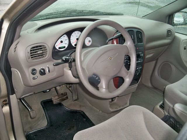 2002 Chrysler Town and Country Elk Conversion Van