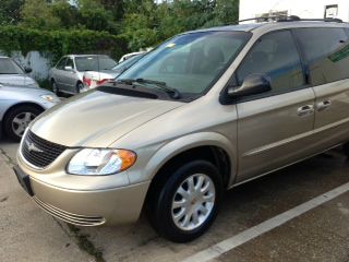 2002 Chrysler Town and Country Elk Conversion Van