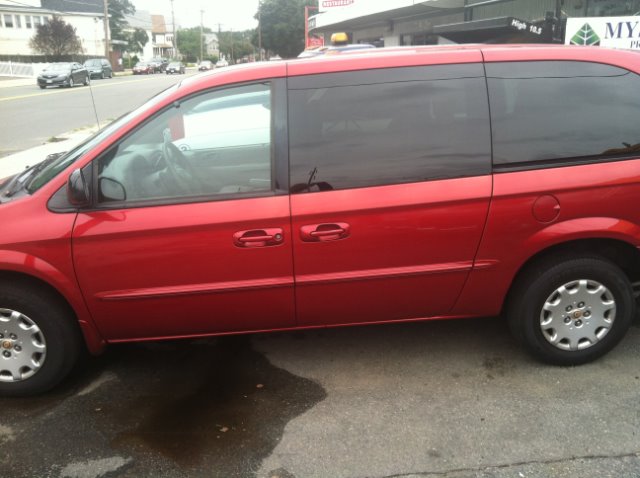 2002 Chrysler Town and Country Elk Conversion Van