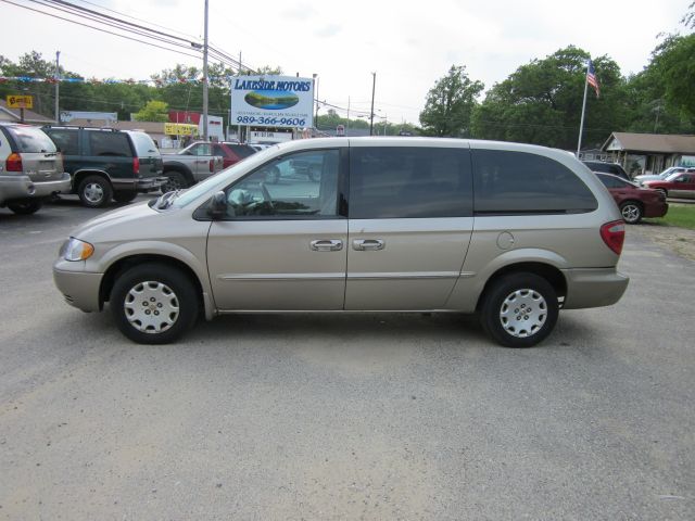 2002 Chrysler Town and Country Elk Conversion Van