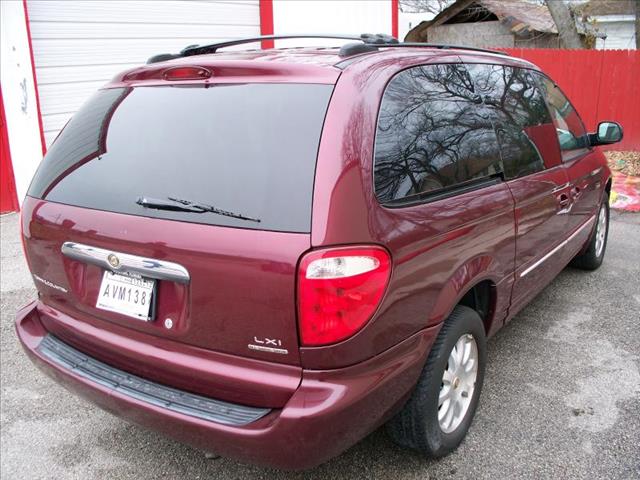 2002 Chrysler Town and Country 4DR LS AWD