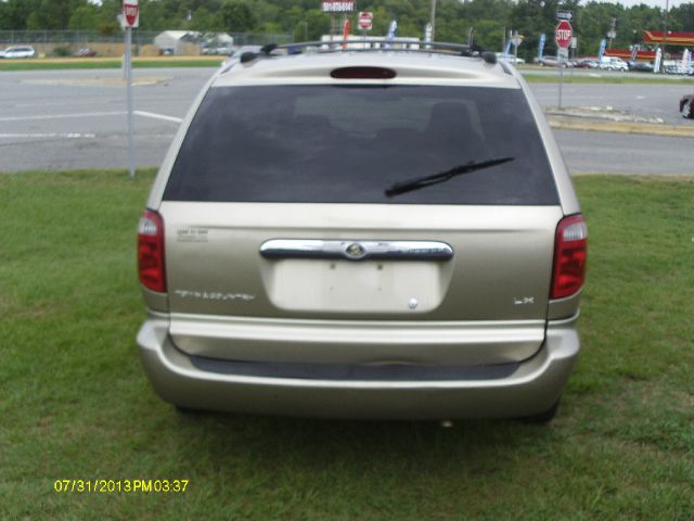 2002 Chrysler Town and Country Elk Conversion Van