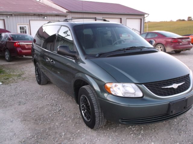 2002 Chrysler Town and Country Elk Conversion Van