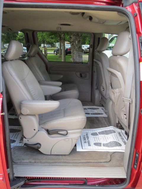 2002 Chrysler Town and Country Open-top