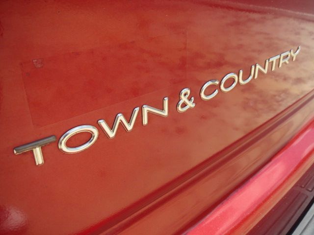 2002 Chrysler Town and Country Open-top