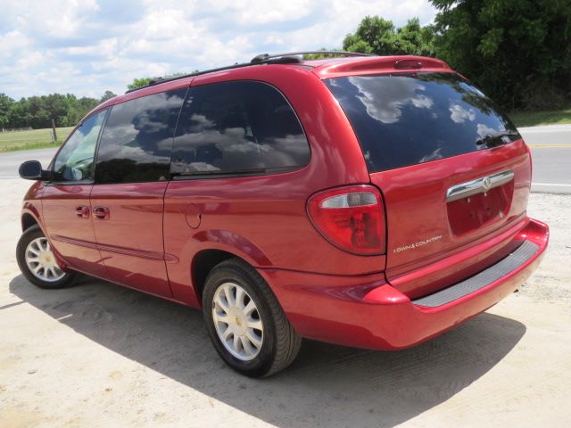 2002 Chrysler Town and Country Open-top