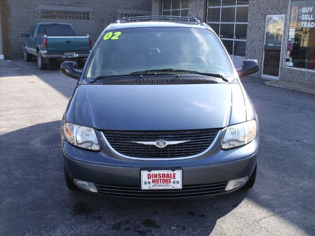 2002 Chrysler Town and Country SLT 25