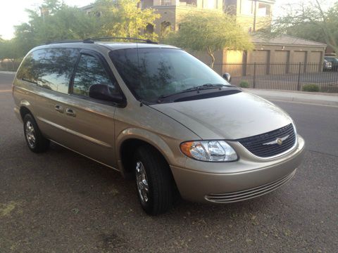 2002 Chrysler Town and Country Elk Conversion Van