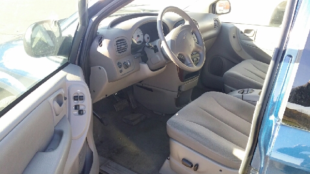 2002 Chrysler Town and Country Open-top