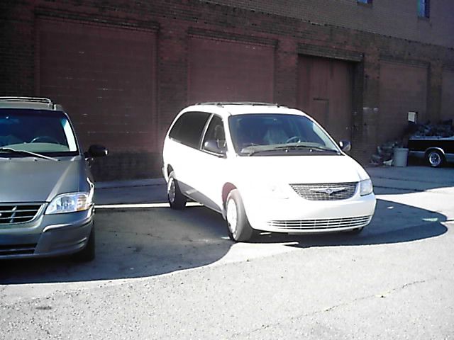 2002 Chrysler Town and Country Elk Conversion Van