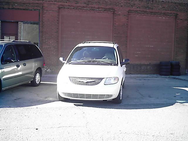 2002 Chrysler Town and Country Elk Conversion Van