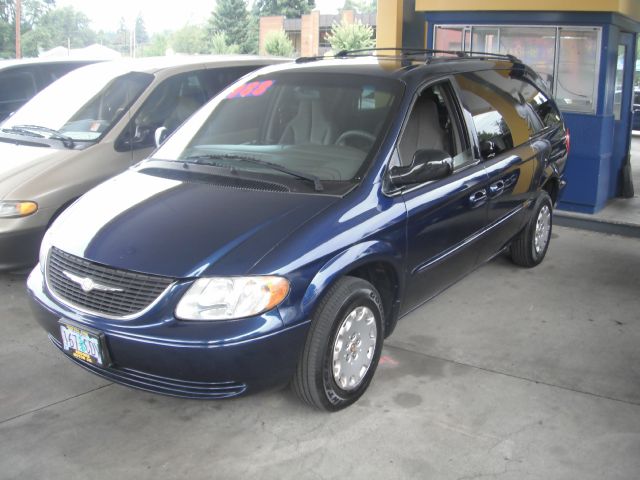 2002 Chrysler Town and Country Elk Conversion Van