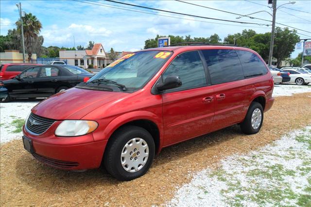 2002 Chrysler Town and Country Unknown