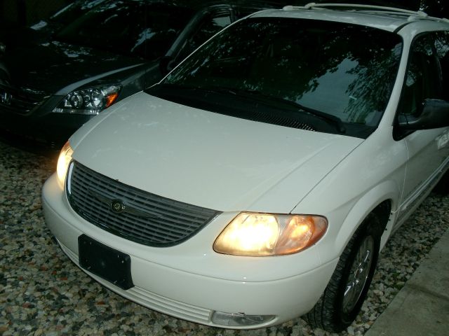 2003 Chrysler Town and Country Open-top