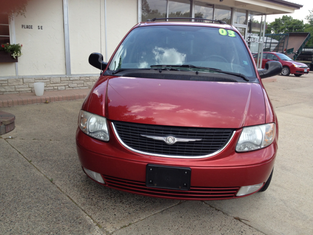 2003 Chrysler Town and Country Lariat 4WD Moon Roof