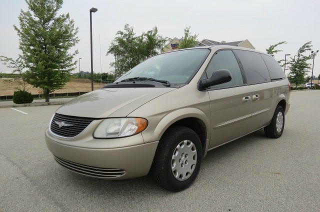 2003 Chrysler Town and Country TRD Off-road Pkg 6 1/2 Ft Bed